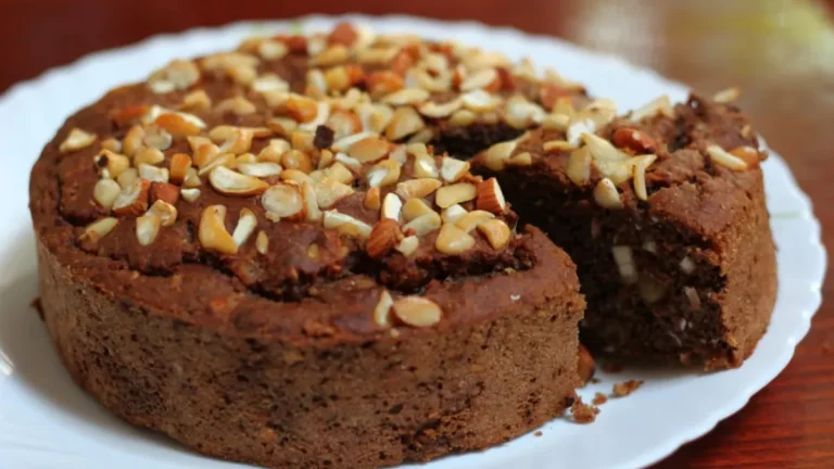 Low-Calorie, Non-Alcoholic Fruit Cake: A Healthy Indulgence