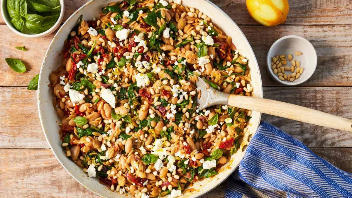 9 Delicious Mediterranean Diet Recipes For Weight Loss