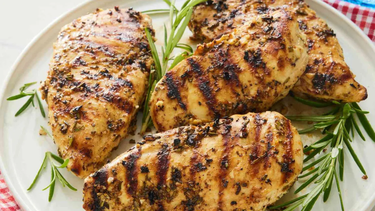 Rosemary Lemon Grilled Chicken: A Flavorful and Healthy Delight