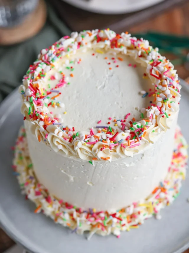 Classic Vanilla Cake Recipe | Best Vanilla Birthday Cake