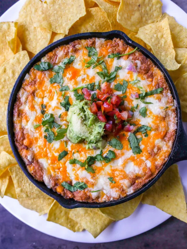 Creamy & Cheesy Bean Dip