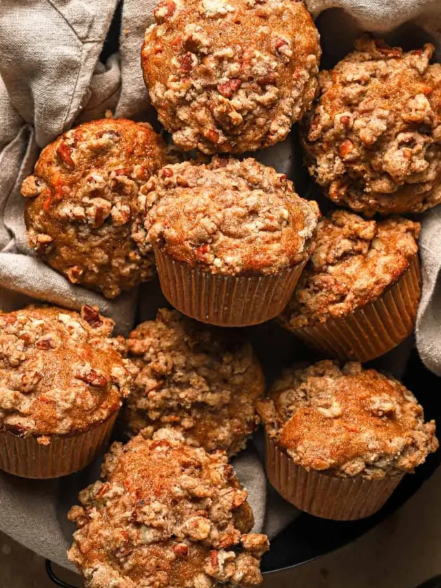 Easy Carrot Streusel Muffins