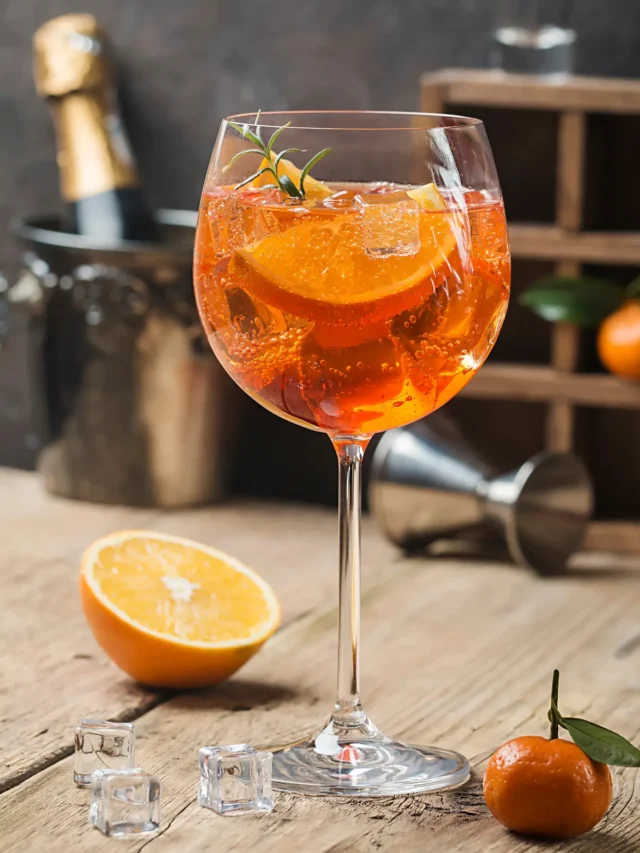 Aperol Spritz Recipe (3-2-1)